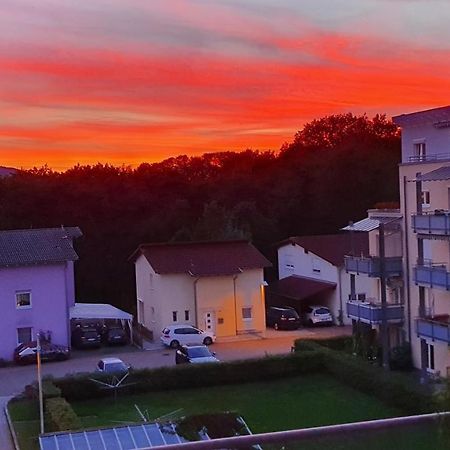 Schoene Ruhige Und Helle Wohnung In Bad Saeckingen Bagian luar foto